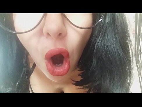 ❤️ Heval, dêya te îro nahêle tu biçî dibistanê... Pir hewcedariya min bi te heye... ❤️ Pornoya anal li ku.teencumpot.ru ❌️❤